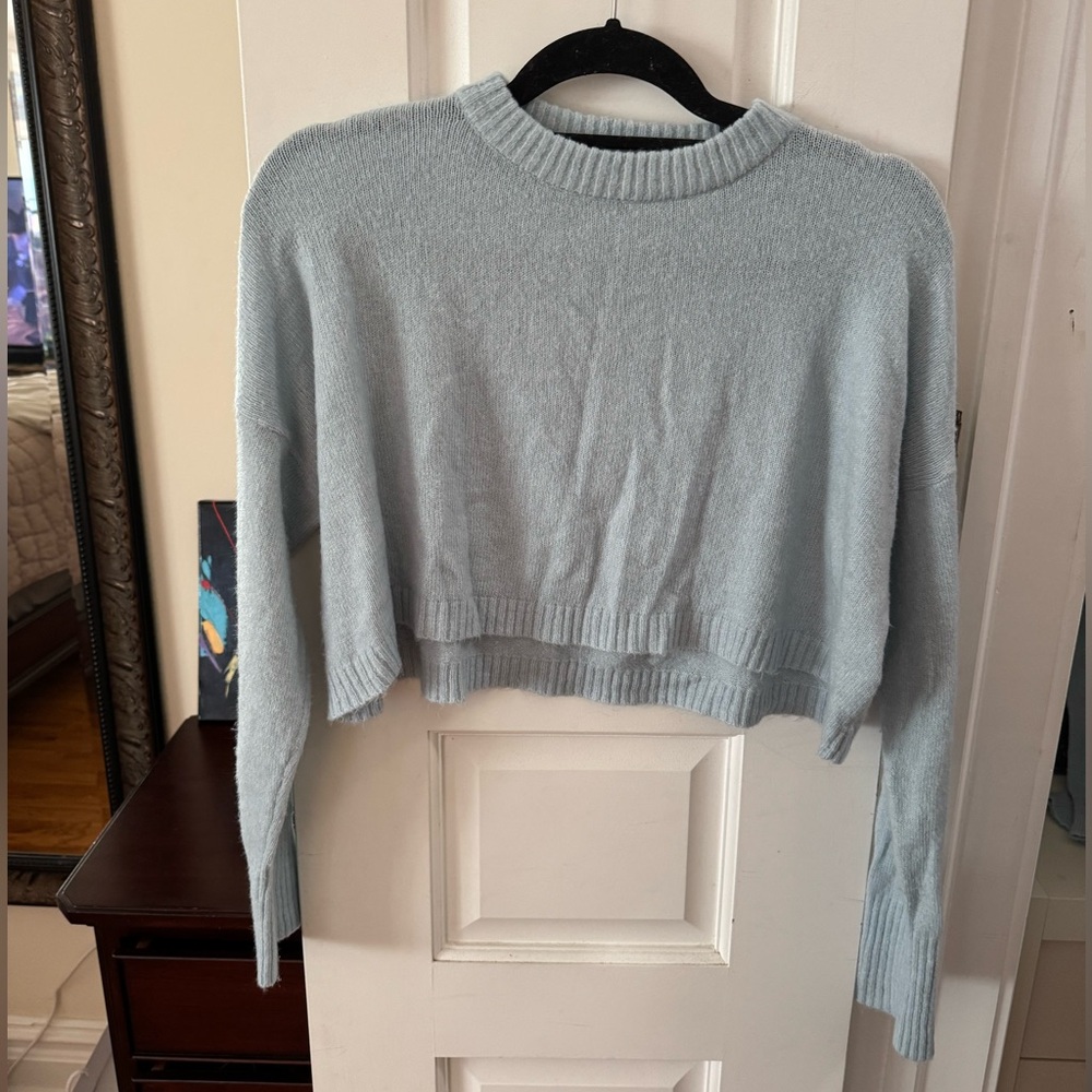 Pale blue crew neck cropped sweater